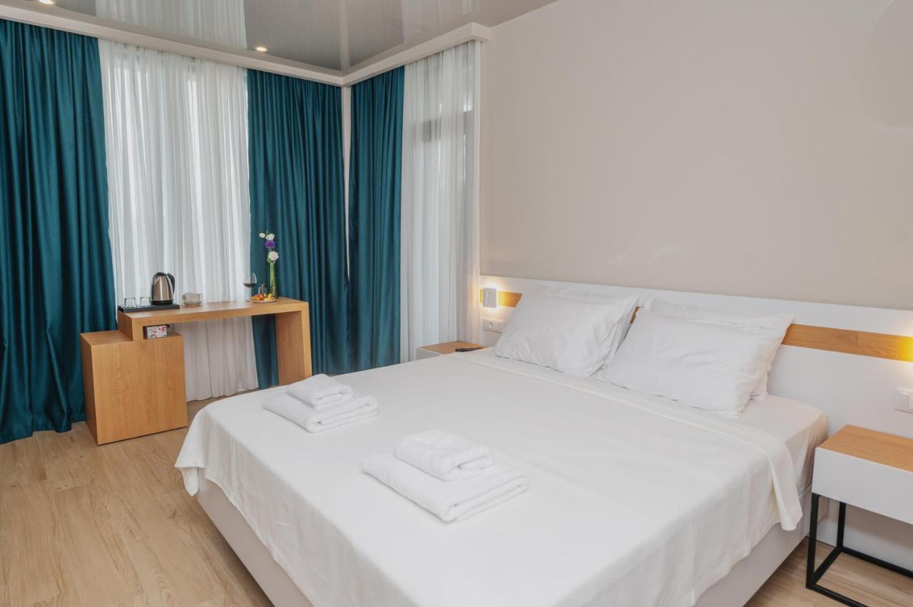 אורקי Ritsa Resort מראה חיצוני תמונה