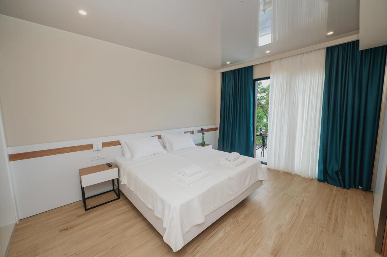 אורקי Ritsa Resort מראה חיצוני תמונה