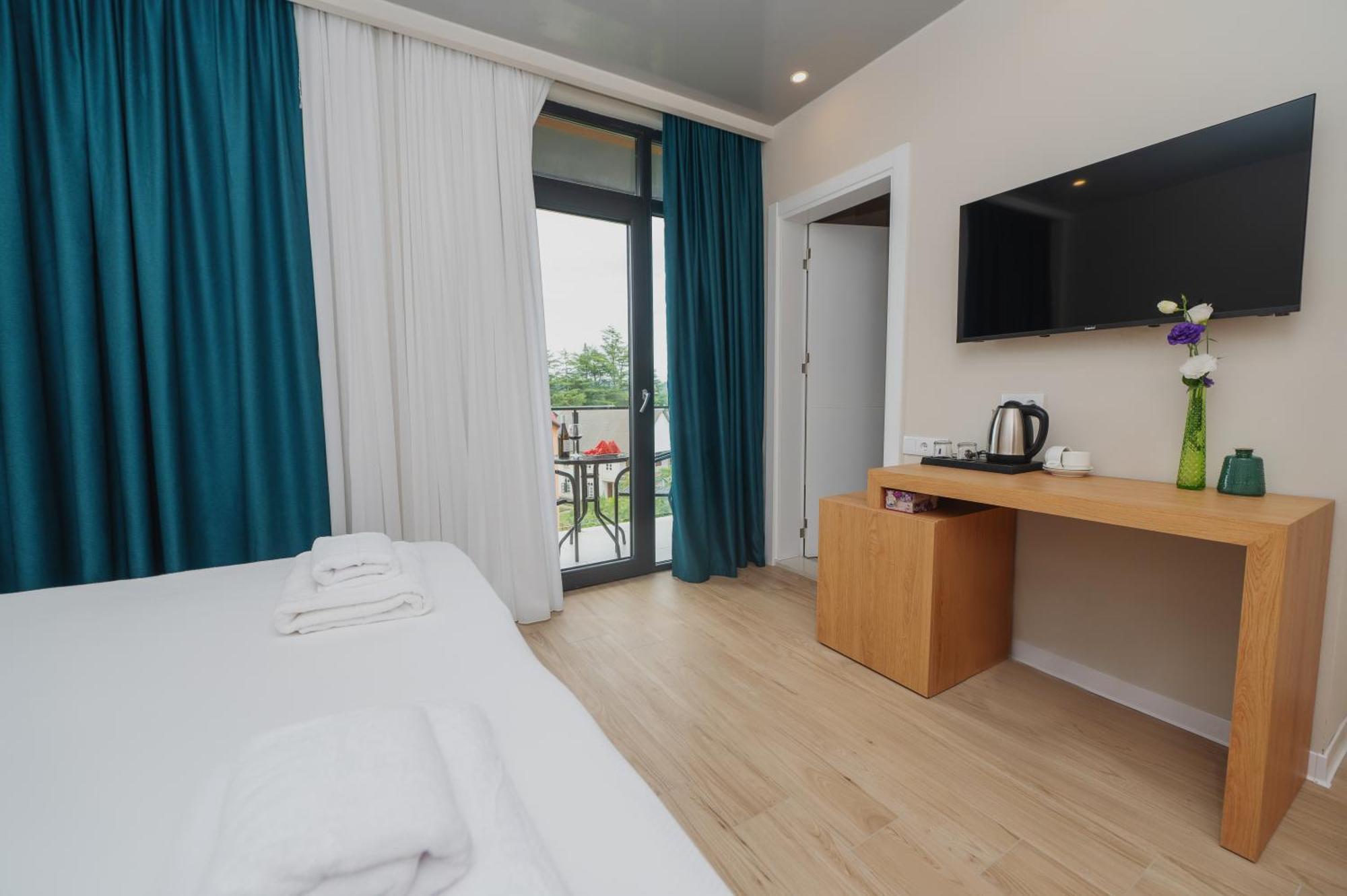 אורקי Ritsa Resort מראה חיצוני תמונה